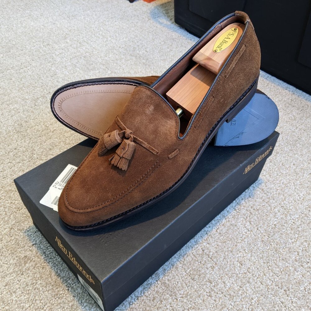 Allen Edmonds Brown Suede, Limited Edition, Grayson / Moc Toe Loafers, 13 D.  Br